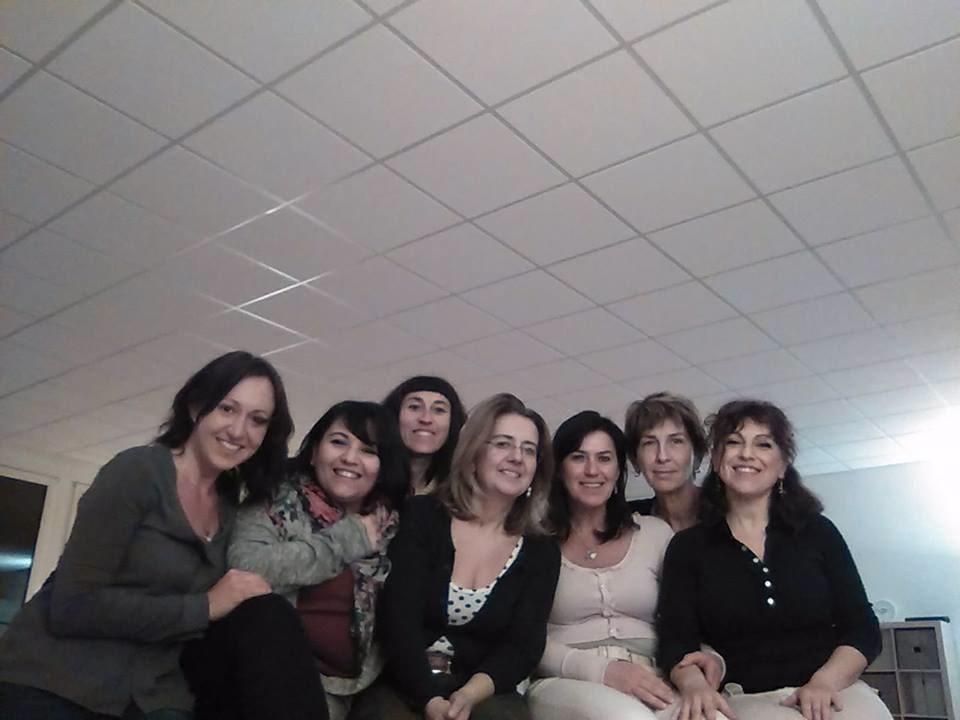 gruppo-massaggio-antistress - La Terra di Mezzo - Formazione Massaggi - Aosta